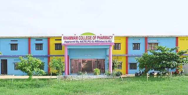 Khammam_College_of_pharmacy